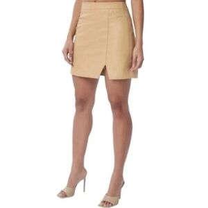 LITA BY CIARA Lamb Leather Skirt in Iced Coffee, Size 12